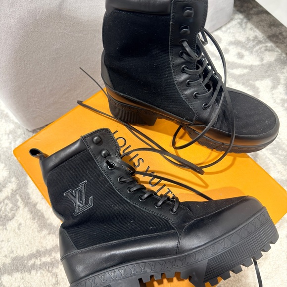 Louis Vuitton Black Combat & Moto Boots - Picture 7 of 9